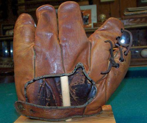 Max Carey Goldsmith Back